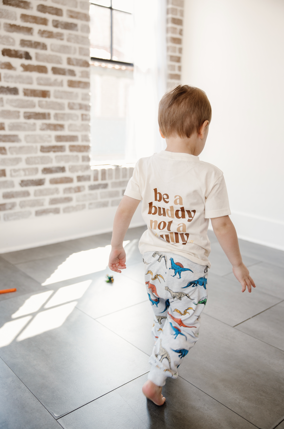Be a buddy not a bully - Child & infant t-shirt